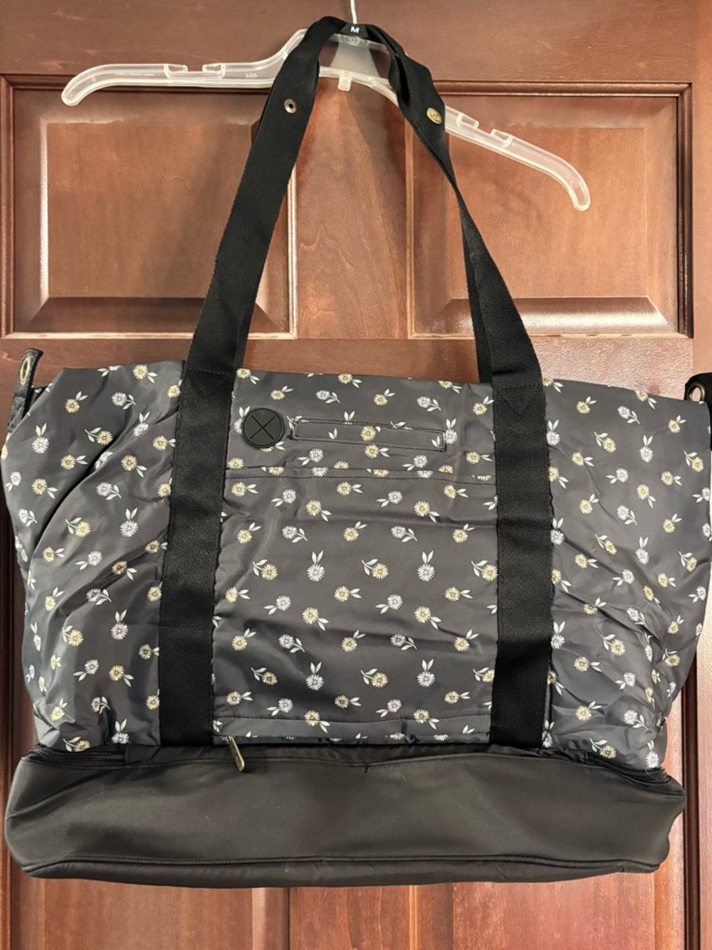 Thirty One deluxe travel tote NWT ditsy daisy - Picture 2 of 4